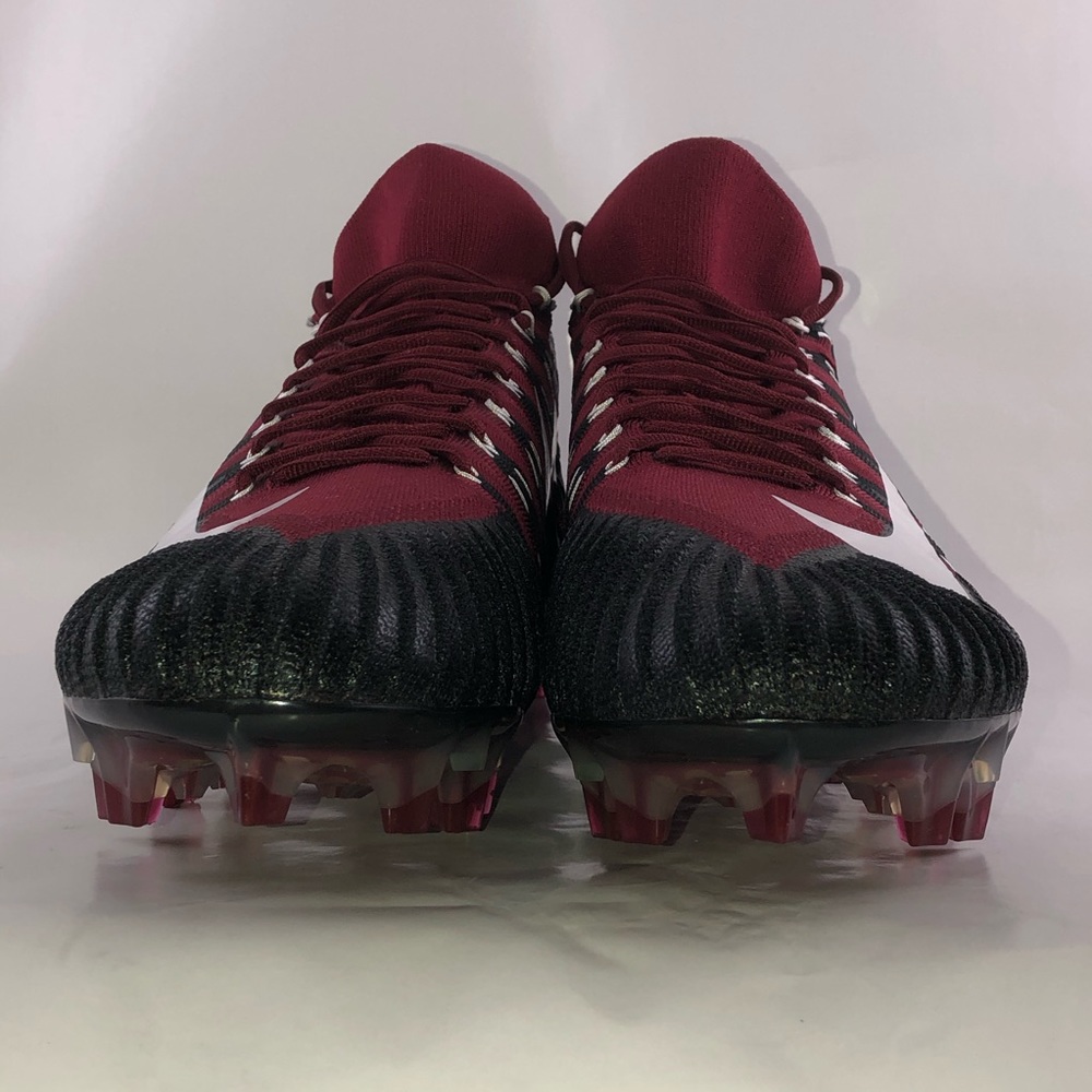 Nike Grip Alpha Menace Elite Football Cleats